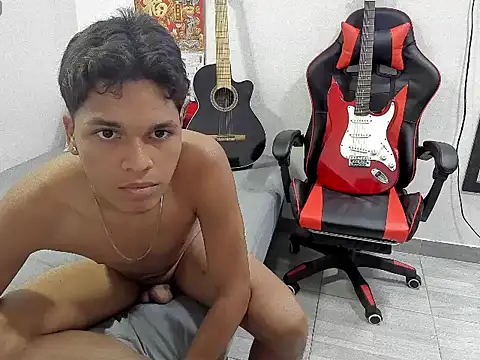 Snapshot of David_Gil19 chatting on March 2025 02:47:02 AM David Gil19 online show from March 2025 02:47:02 AM