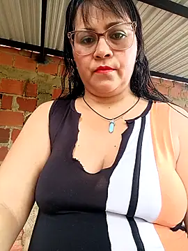 promiscuous-indecent-momm online show from April 2026 02:31:01 PM