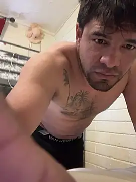 guajiro276565 online show from March 2025 06:55:01 PM