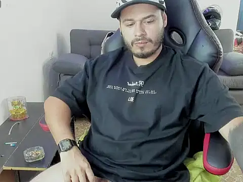 ragnar lothbrok777 online show from April 2026 07:44:01 PM