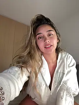 Hornyholly   online show from March 2026 10:24:01 PM