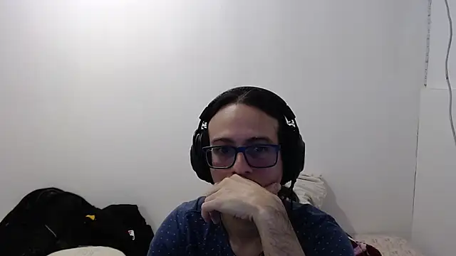 cholitohermoso online show from November 2025 03:23:01 PM