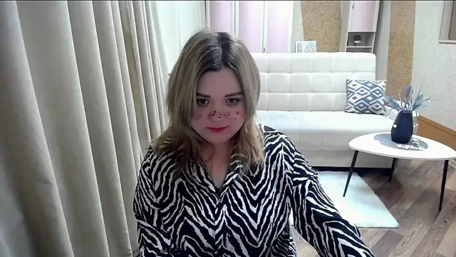 Snapshot of Finna_39 chatting on February 2025 11:32:01 PM Finna 39 online show from February 2025 11:32:01 PM