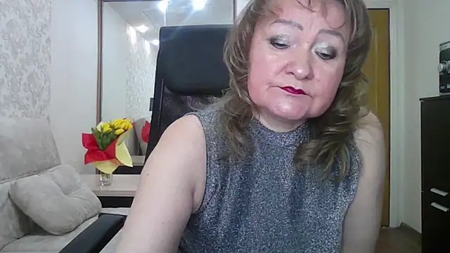 Victoria secrets  online show from March 2025 02:53:02 PM