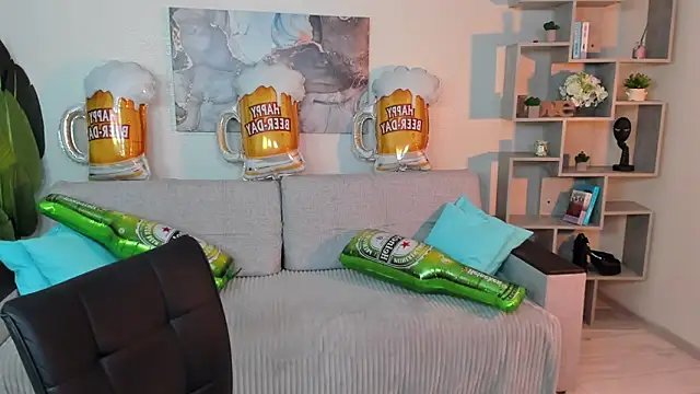 GabriellaMays online show from September 2025 05:13:01 AM