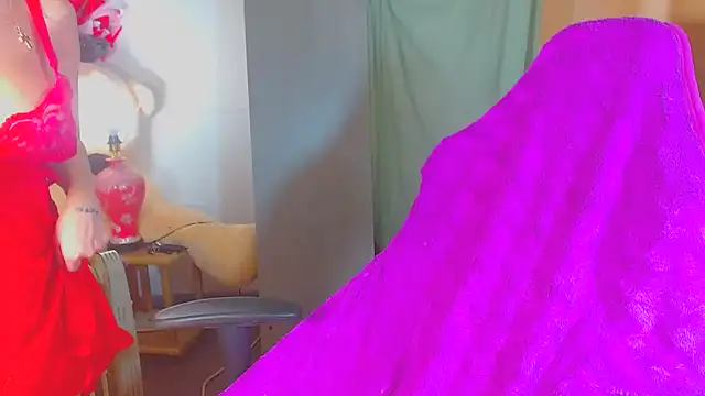 moonmaaiden online show from February 2026 06:28:02 AM