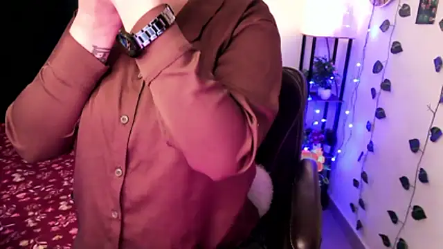 Snapshot of megancatluna chatting on January 2026 04:49:02 AM megancatluna online show from January 2026 04:49:02 AM