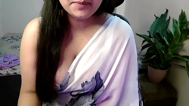 Snapshot of megancatluna chatting on February 2026 12:59:02 PM megancatluna online show from February 2026 12:59:02 PM