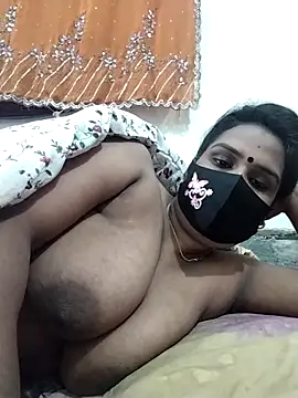 Mitila-3232 online show from December 2025 01:11:01 AM