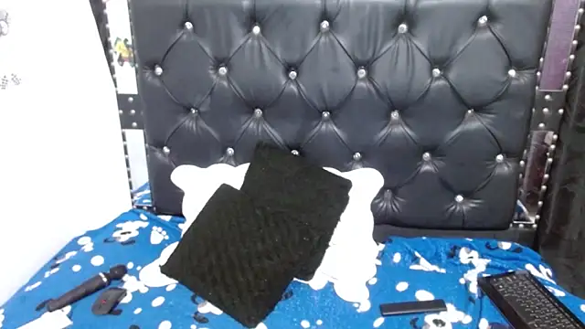 Megan liz online show from January 2026 12:36:01 AM