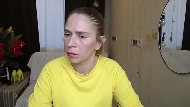 TessaDaybreak online show from February 2025 02:20:01 PM