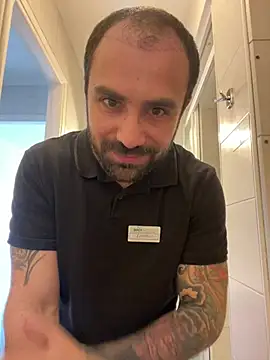 morfeoX online show from March 2025 10:07:02 AM