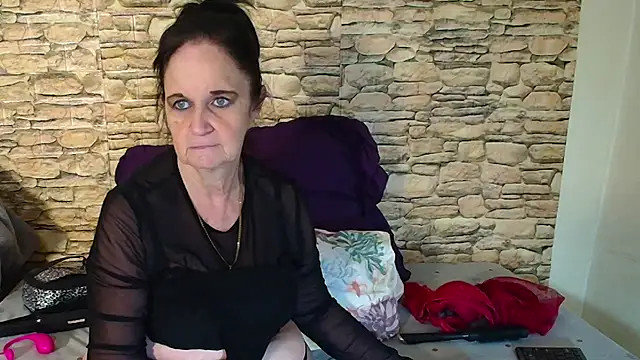 Snapshot of LuciousGrace chatting on September 2025 05:38:02 PM LuciousGrace online show from September 2025 05:38:02 PM