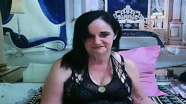 Snapshot of LuciousGrace chatting on July 2026 06:47:01 PM LuciousGrace online show from July 2026 06:47:01 PM