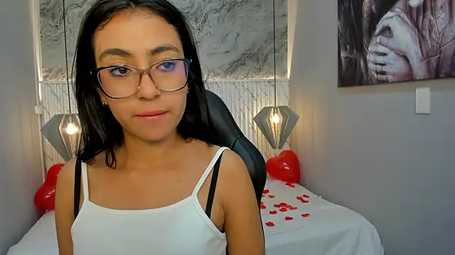 lucelly 15 online show from February 2025 02:55:02 PM