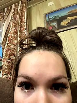 Snapshot of -Amora chatting on December 2025 12:21:02 PM -Amora online show from December 2025 12:21:02 PM