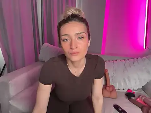 Snapshot of meggsworld chatting on May 2026 12:55:02 PM meggsworld online show from May 2026 12:55:02 PM