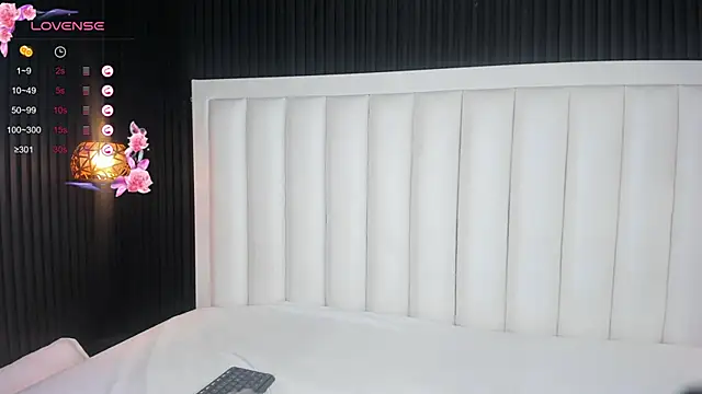 MiaMistrex online show from September 2025 04:16:01 AM