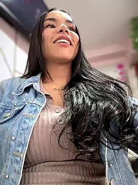 Snapshot of Naatalia chatting on October 2025 06:54:01 PM Naatalia online show from October 2025 06:54:01 PM