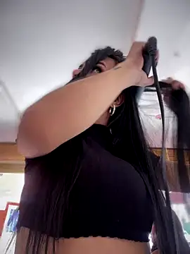 Snapshot of Naatalia chatting on October 2025 05:20:02 PM Naatalia online show from October 2025 05:20:02 PM