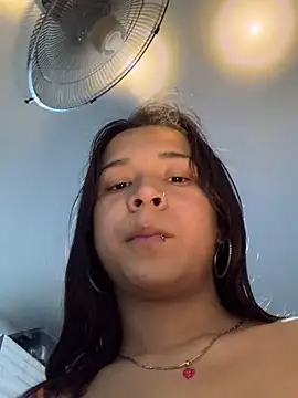 Snapshot of salome_sofi chatting on February 2025 08:33:02 AM salome sofi online show from February 2025 08:33:02 AM