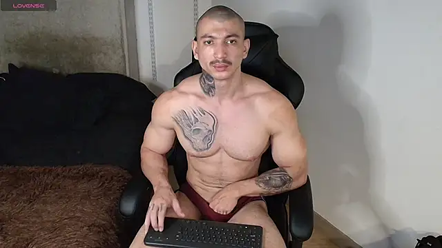 Snapshot of kevin_jef chatting on February 2025 01:58:01 AM kevin jef online show from February 2025 01:58:01 AM