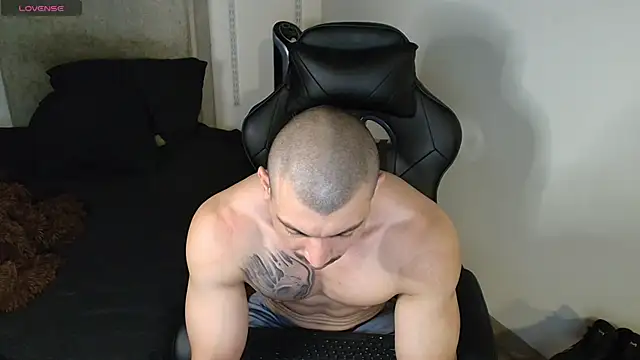 Snapshot of kevin_jef chatting on March 2025 10:24:01 PM kevin jef online show from March 2025 10:24:01 PM