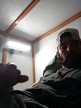 Snapshot of Duhon2317 chatting on February 2026 06:26:01 PM Duhon2317 online show from February 2026 06:26:01 PM