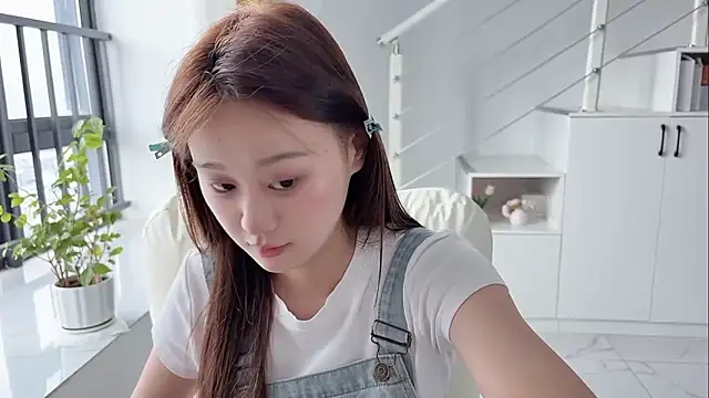 Cassie-20 online show from October 2025 02:01:02 AM