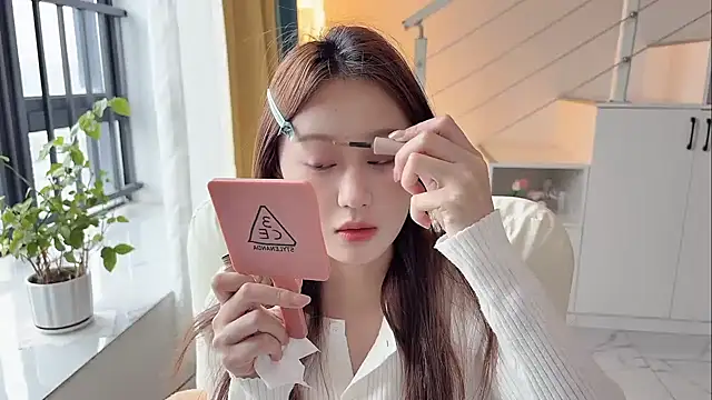 Cassie-20 online show from November 2025 02:34:02 AM