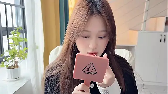 Cassie-20 online show from December 2025 02:39:02 AM