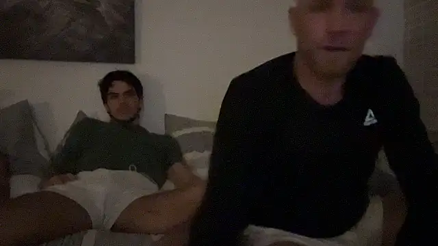 Snapshot of HungNbored1119 chatting on October 2025 01:39:01 AM HungNbored1119 online show from October 2025 01:39:01 AM