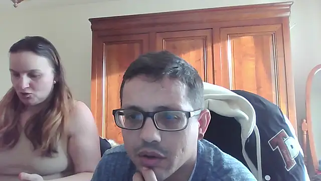 Snapshot of cpl9142 chatting on February 2025 03:43:01 PM cpl9142 online show from February 2025 03:43:01 PM