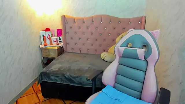 Lianngrace online show from September 2025 01:55:02 PM