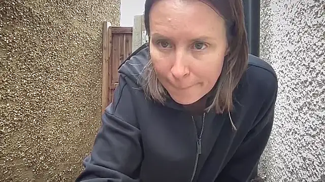 Snapshot of eatmypie69 chatting on October 2025 11:08:02 AM eatmypie69 online show from October 2025 11:08:02 AM