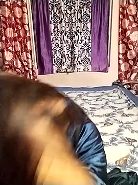 Snapshot of srijashemale chatting on February 2025 06:42:01 PM srijashemale online show from February 2025 06:42:01 PM