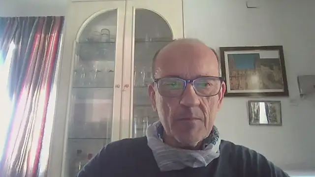 llopaco online show from October 2025 11:50:01 AM