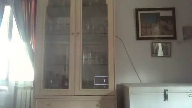 llopaco online show from October 2025 11:36:01 AM