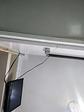 Snapshot of Loly2025 chatting on March 2025 06:36:01 PM Loly2025 online show from March 2025 06:36:01 PM