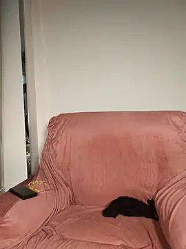 Snapshot of Loly2025 chatting on March 2025 09:42:02 PM Loly2025 online show from March 2025 09:42:02 PM