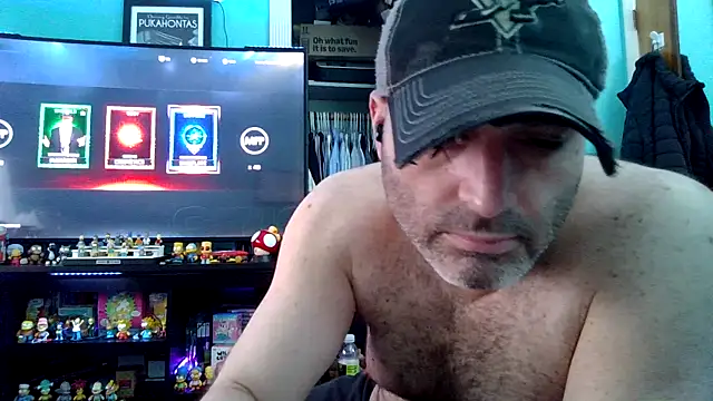 Novabear6996 online show from April 2026 08:39:02 PM