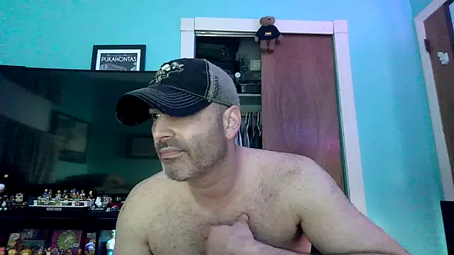 Snapshot of Novabear6996 chatting on July 2026 07:22:01 AM Novabear6996 online show from July 2026 07:22:01 AM