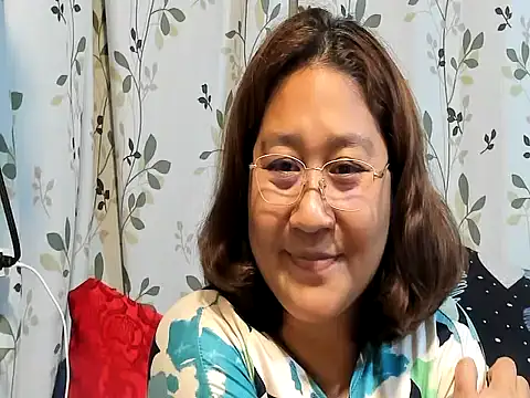 hotchubby88 online show from September 2025 11:48:01 AM