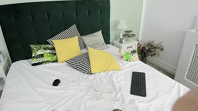 Tessa Joy online show from March 2025 09:12:01 AM