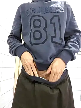 Renezel online show from March 2025 09:31:02 AM