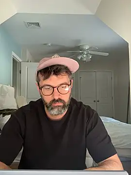 plaintreebull online show from February 2026 05:31:01 PM