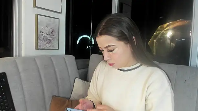 Snapshot of Ivanna_West chatting on June 2026 09:56:01 AM Ivanna West online show from June 2026 09:56:01 AM