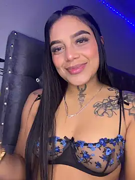 Snapshot of Emily_sharlot chatting on June 2026 06:45:02 AM Emily sharlot online show from June 2026 06:45:02 AM