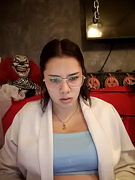 EmmaSulivan online show from October 2025 12:37:01 PM