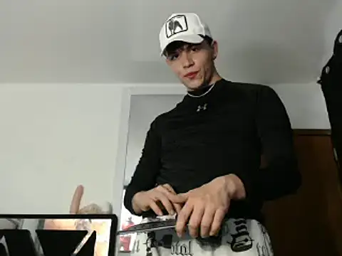 Smith boy 25 online show from March 2025 09:15:01 PM